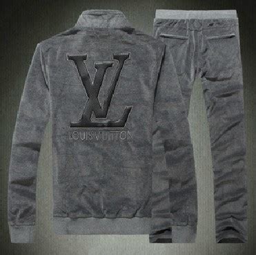 louis vuitton sweat suit|louis vuitton men's sweater.